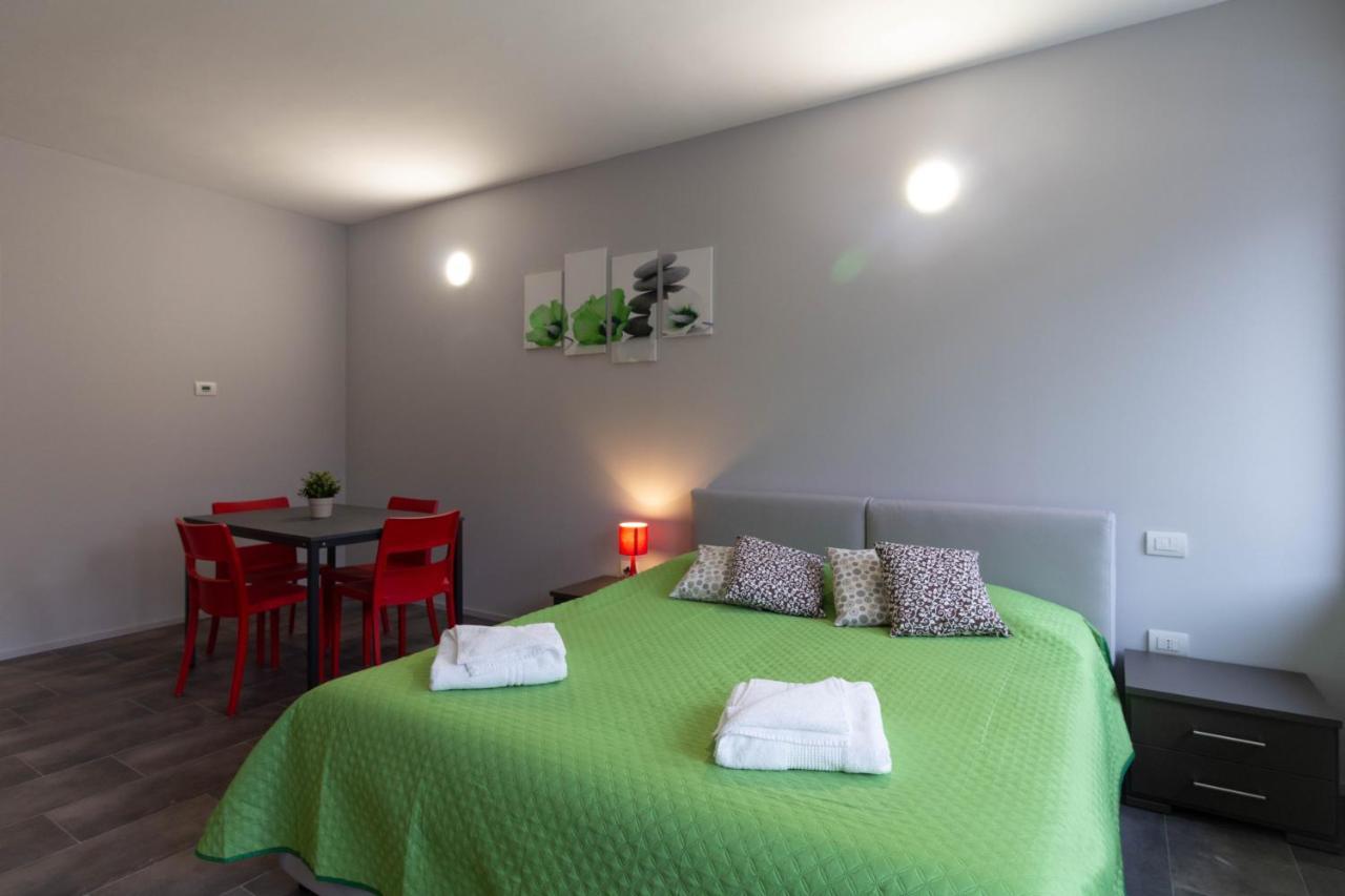 Lime Apartment - Affitti Brevi Italia Lecco Buitenkant foto